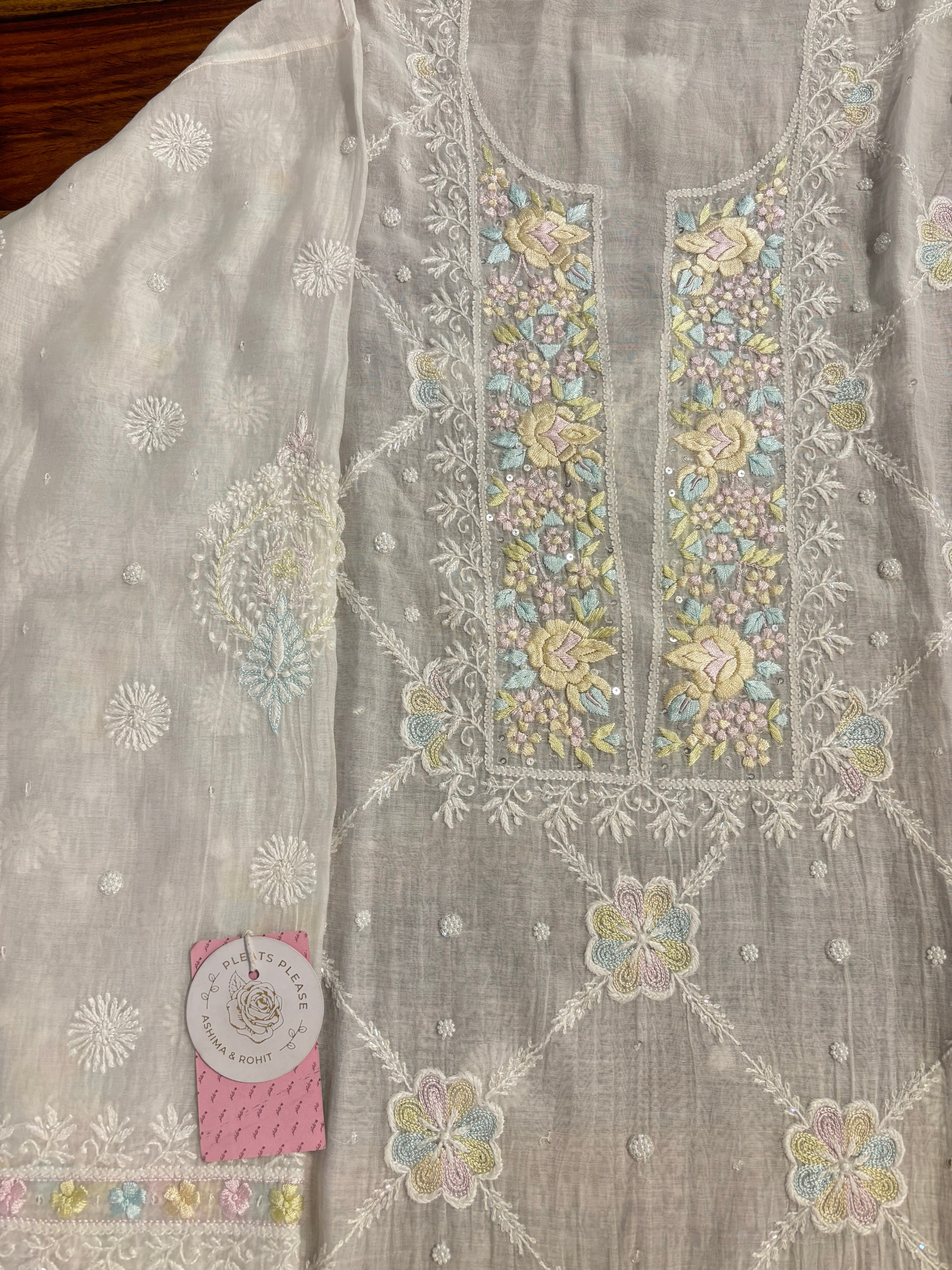 Dyeable Chanderi Mul Chikankari Kurta & Dupatta