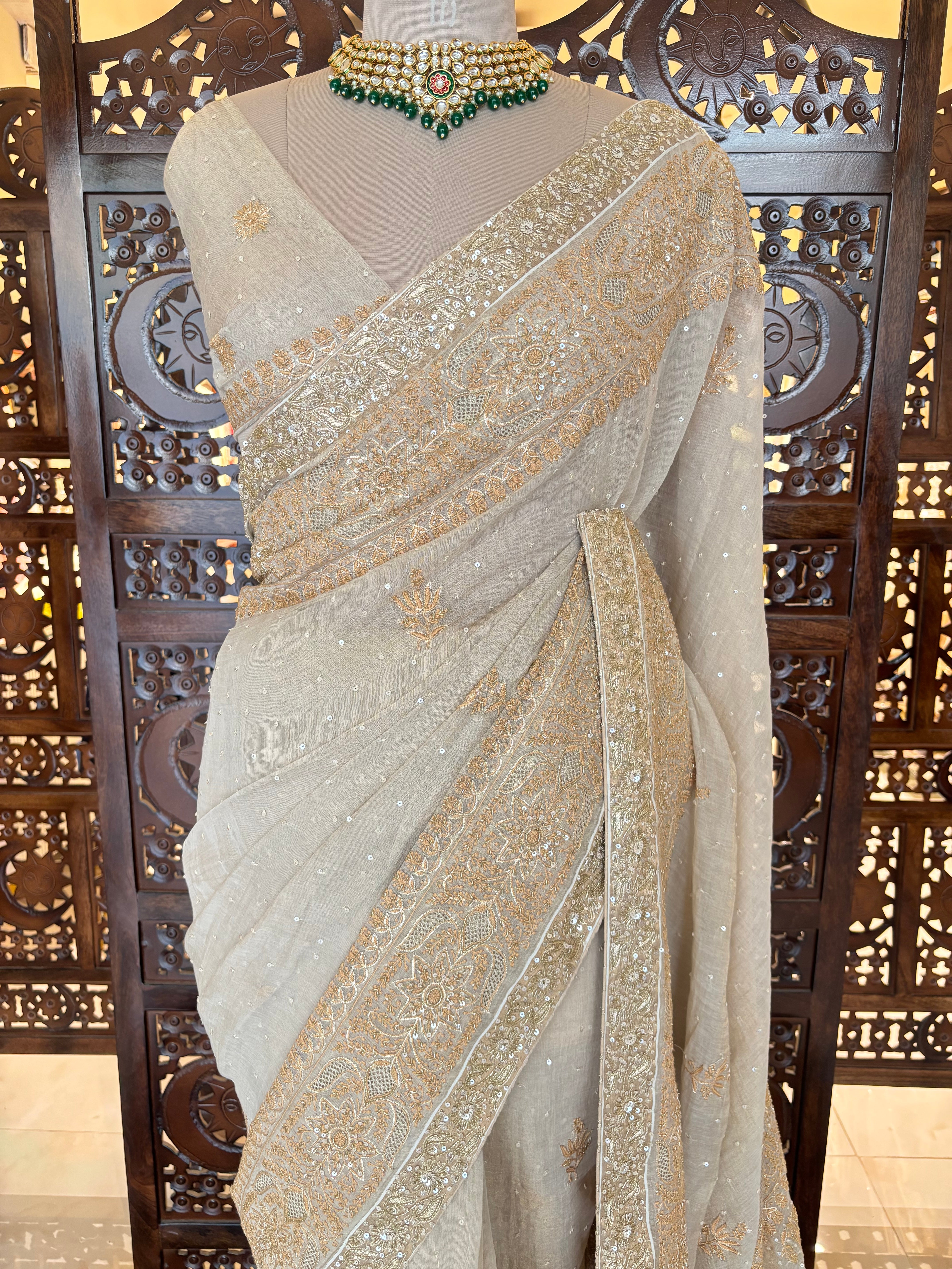 Dyeable Pure & Premium Tissue Chikankari Saree