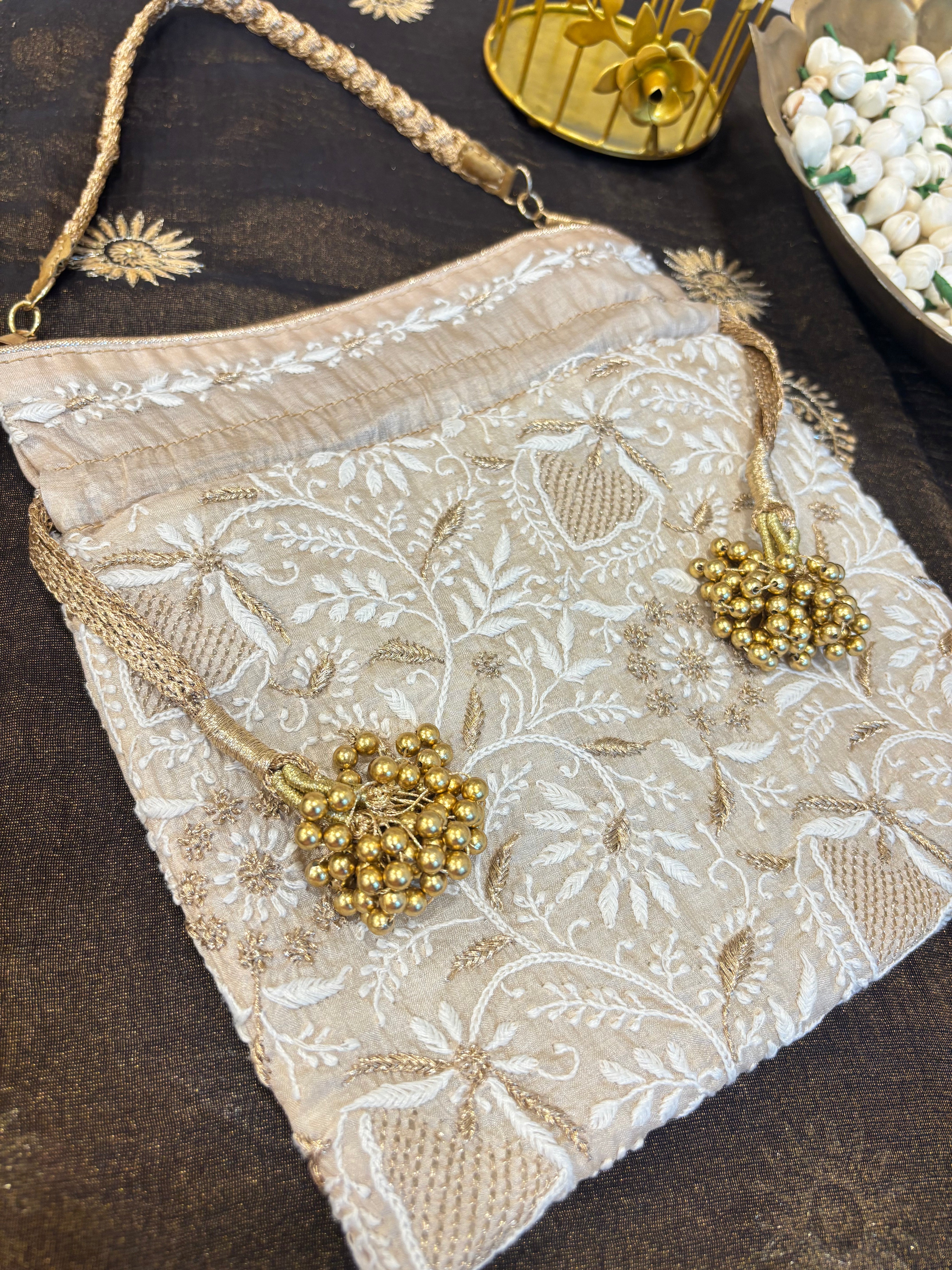 Beige Chikankari Potli