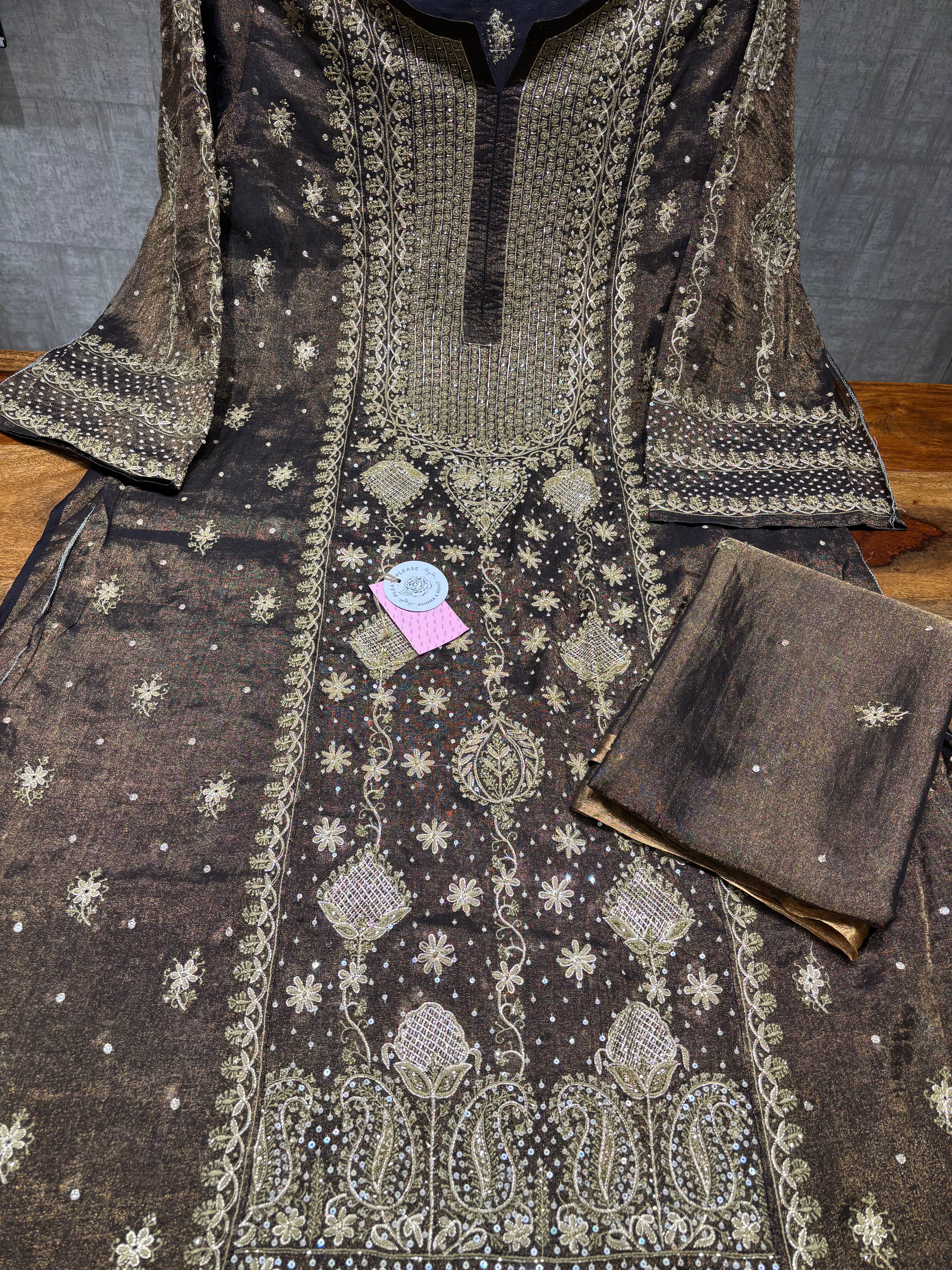Coca Cola Chikankari Kurta & Dupatta – Elegant Brown Tissue Ensemble - Pleats PleaseChikankari