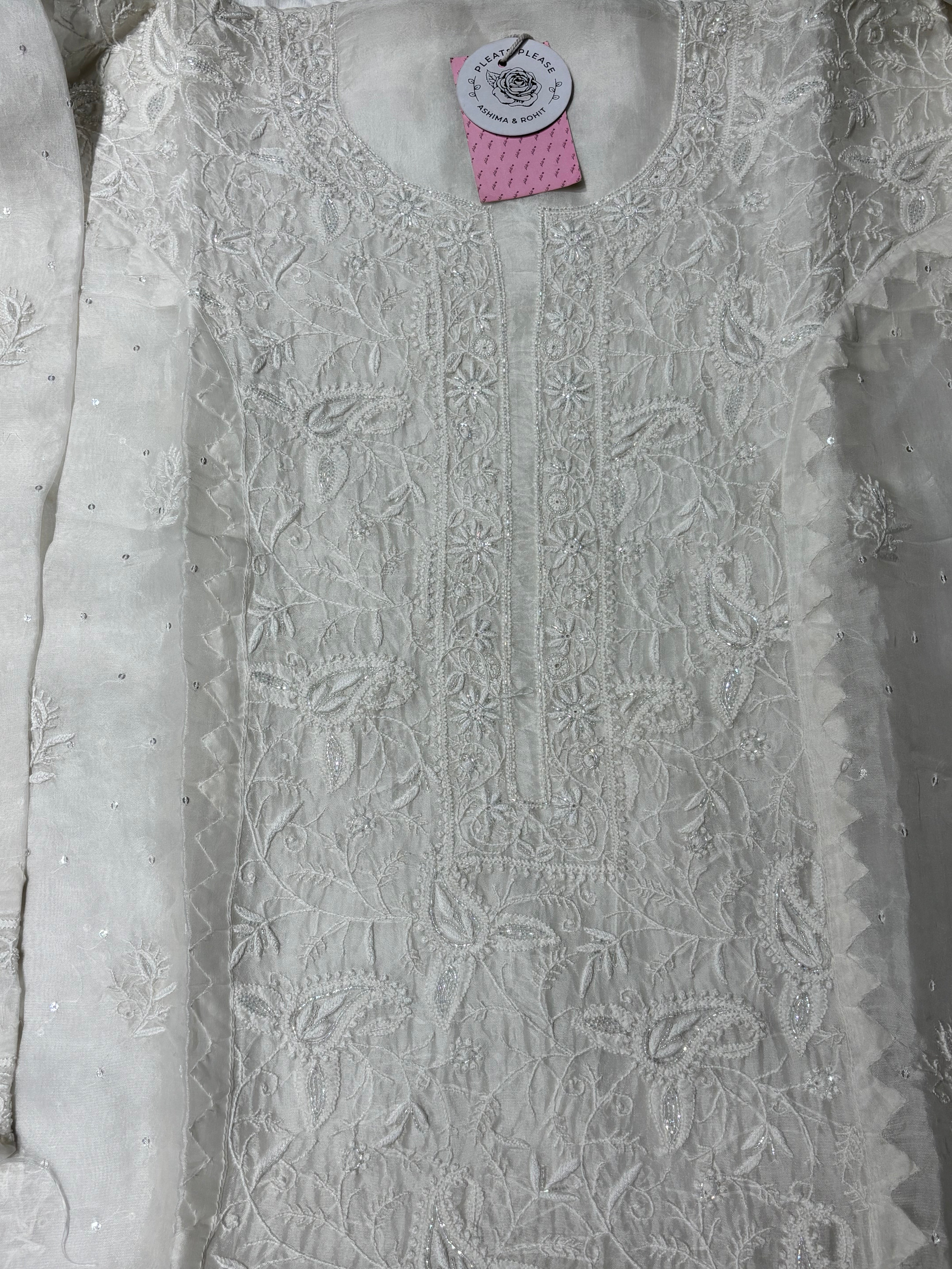 Dyeable White Pure Organza Silk Kurta & Dupatta - Pleats PleaseChikankari