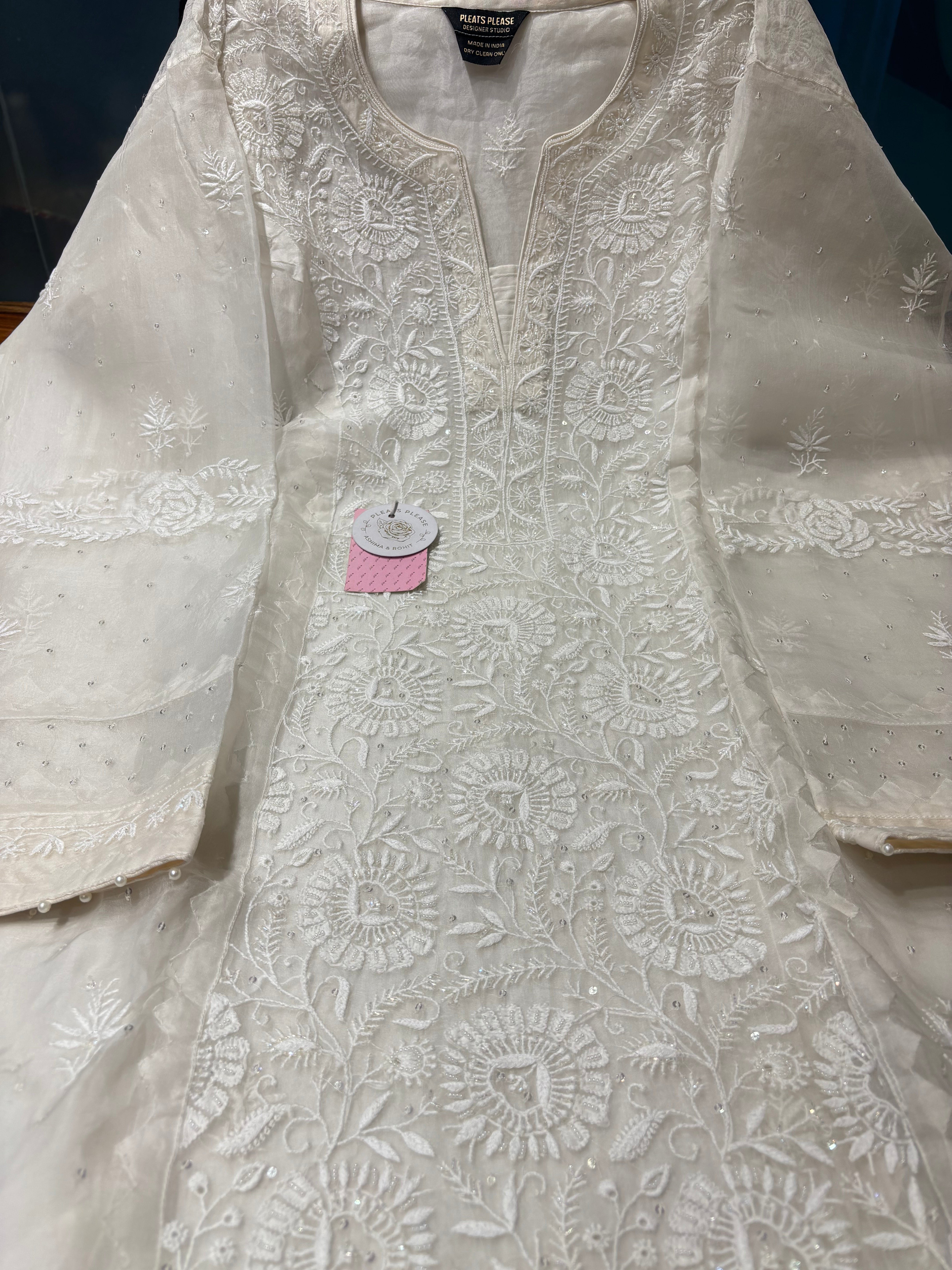 Dyeable White Pure Organza Silk Kurta & Dupatta - Pleats PleaseChikankari