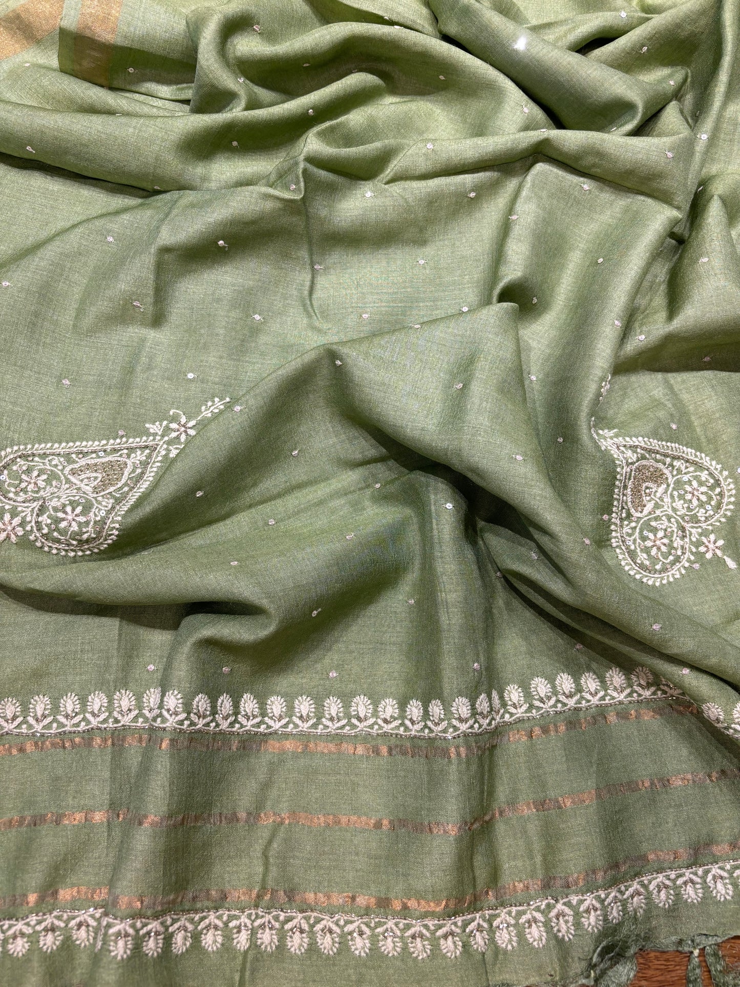 Mehendi Green Monga Silk Chikankari 3pc Set Fabric