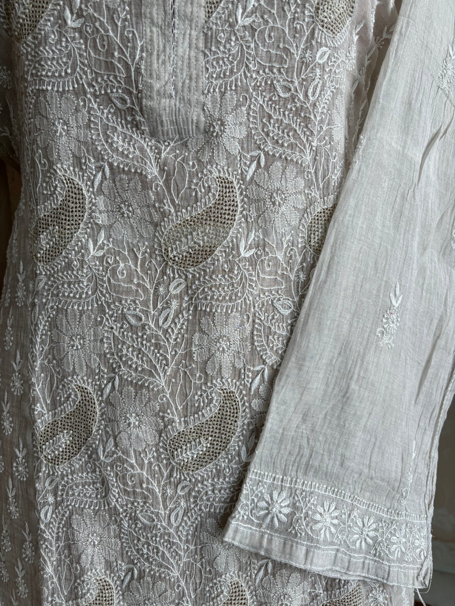 Dyeable Silver Pure Tissue Chikankari Kurta and Dupatta