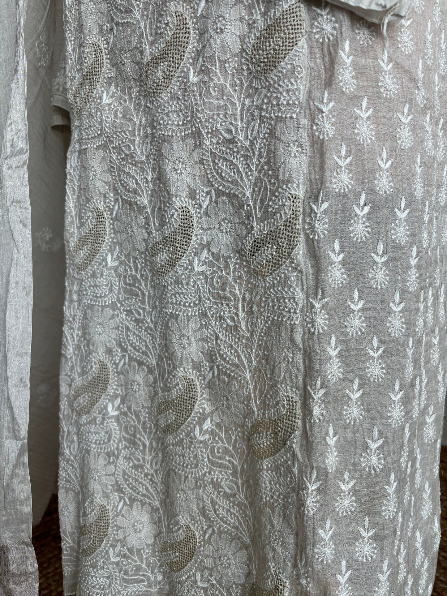 Dyeable Silver Pure Tissue Chikankari Kurta and Dupatta